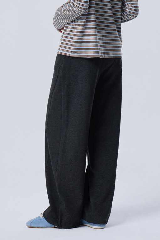 https://img.benettonmall.com/PARTS/KB/26F/BAPTE4661DG_MB_M1.jpg