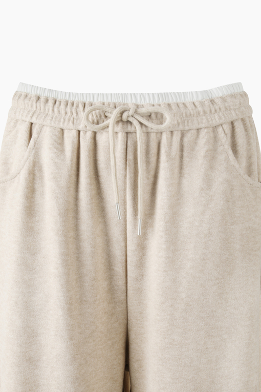 https://img.benettonmall.com/PARTS/KB/26F/BAPTE4661IV_MB_D2.jpg