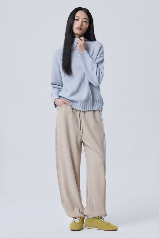 https://img.benettonmall.com/PARTS/KB/26F/BAPTE4661IV_MB_M5.jpg
