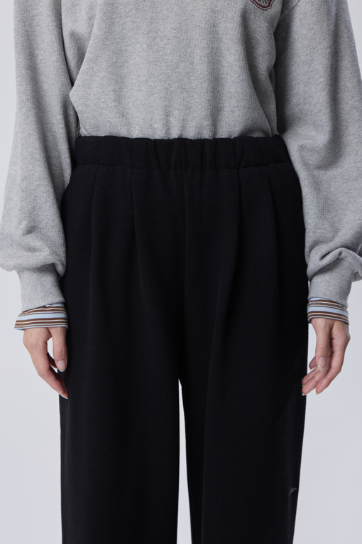 https://img.benettonmall.com/PARTS/KB/26F/BAPTF2661BK_MB_M2.jpg