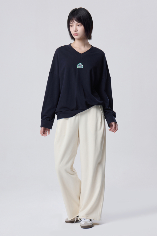 https://img.benettonmall.com/PARTS/KB/26F/BAPTF4661CR_MB_M5.jpg