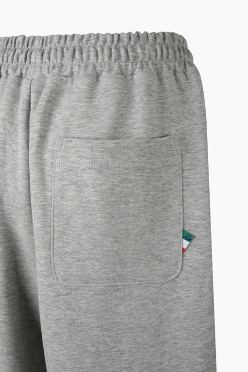 https://img.benettonmall.com/PARTS/KB/26F/BAPTG1661MG_MB_D5.jpg