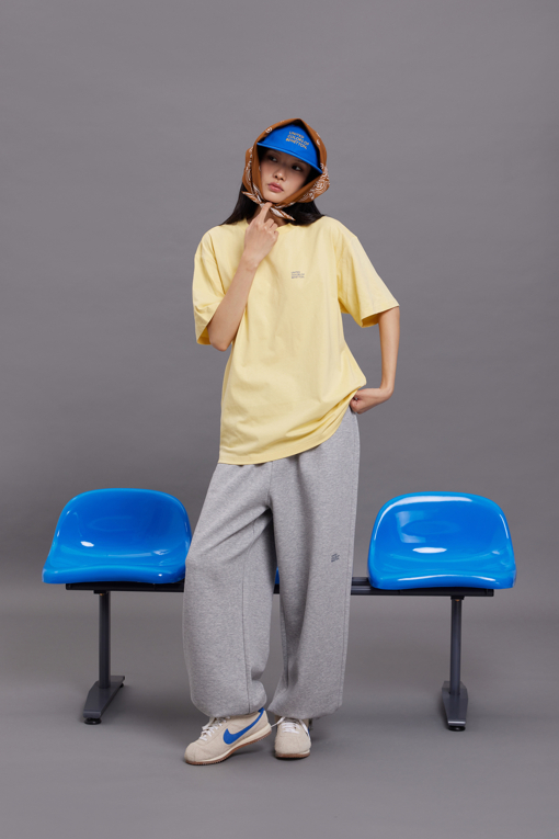 https://img.benettonmall.com/PARTS/KB/26F/BAPTG1661MG_MB_M0.jpg