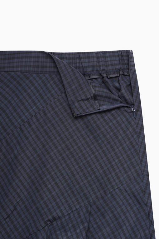 https://img.benettonmall.com/PARTS/KB/26F/BASK01641DN_MB_D15.jpg?cb=1788777022
