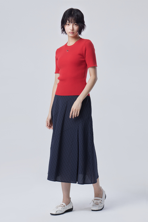 https://img.benettonmall.com/PARTS/KB/26F/BASK01641DN_MB_D5.jpg?cb=1788777022