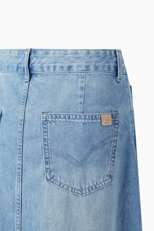 https://img.benettonmall.com/PARTS/KB/26F/BASK03641IN_MB_D15.jpg?cb=1788777022
