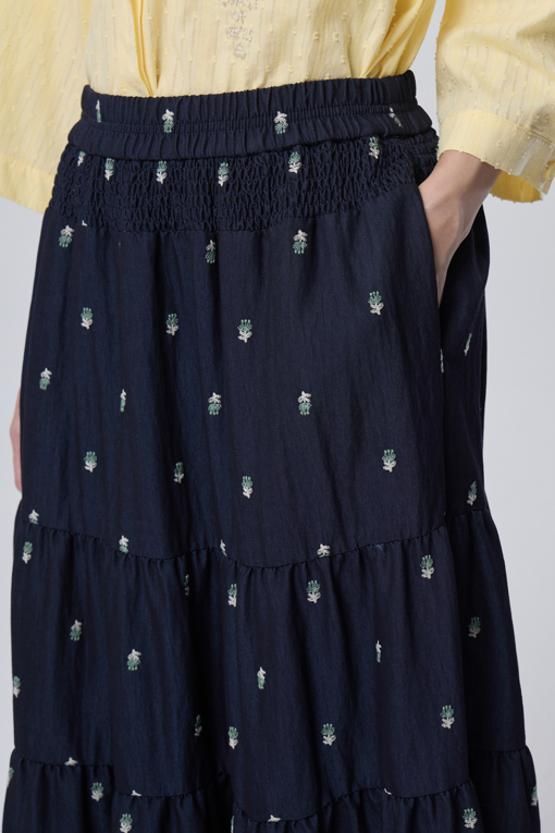 https://img.benettonmall.com/PARTS/KB/26F/BASK04641NY_MB_M3.jpg?cb=1788777022