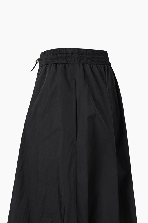 https://img.benettonmall.com/PARTS/KB/26F/BASK30641BK_MB_D13.jpg?cb=1788777022