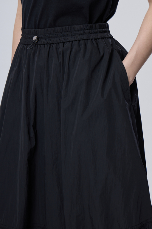 https://img.benettonmall.com/PARTS/KB/26F/BASK30641BK_MB_D3.jpg?cb=1788777022