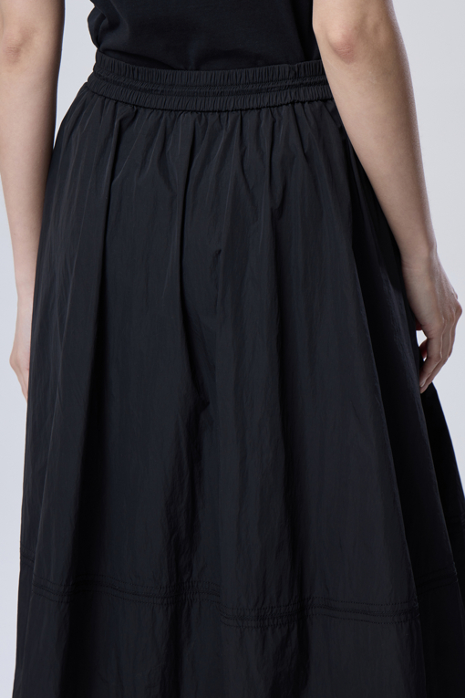 https://img.benettonmall.com/PARTS/KB/26F/BASK30641BK_MB_D4.jpg?cb=1788777022