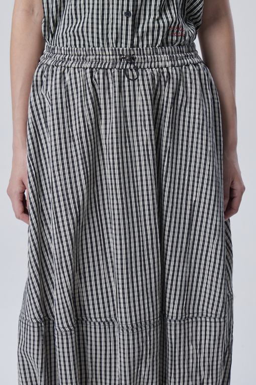 https://img.benettonmall.com/PARTS/KB/26F/BASK30641WH_MB_D2.jpg?cb=1788777022