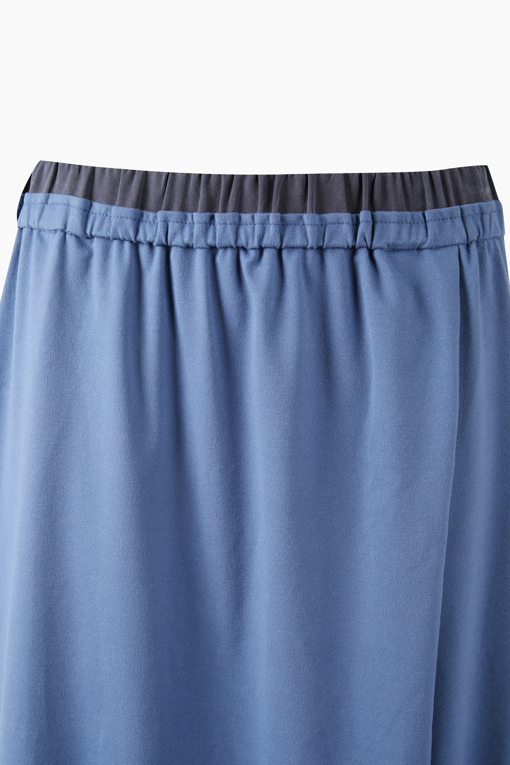 https://img.benettonmall.com/PARTS/KB/26F/BASK31641BL_MB_D2.jpg