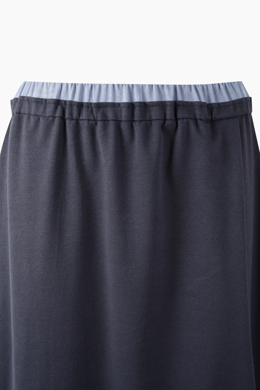 https://img.benettonmall.com/PARTS/KB/26F/BASK31641NY_MB_D2.jpg