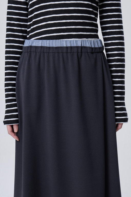 https://img.benettonmall.com/PARTS/KB/26F/BASK31641NY_MB_M2.jpg?cb=1788777022