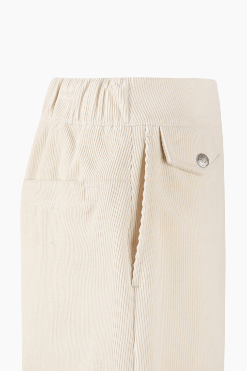 https://img.benettonmall.com/PARTS/KB/26F/BASK52661CR_MB_D3.jpg