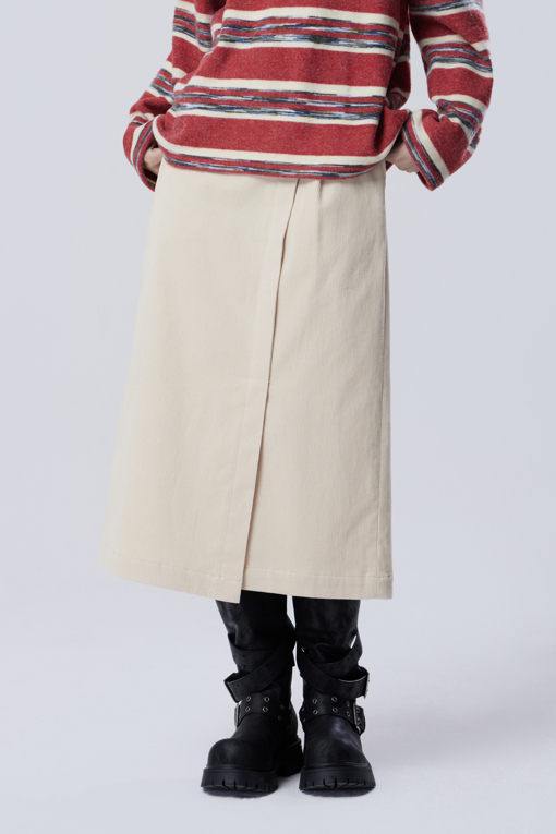 https://img.benettonmall.com/PARTS/KB/26F/BASK52661CR_MB_M0.jpg