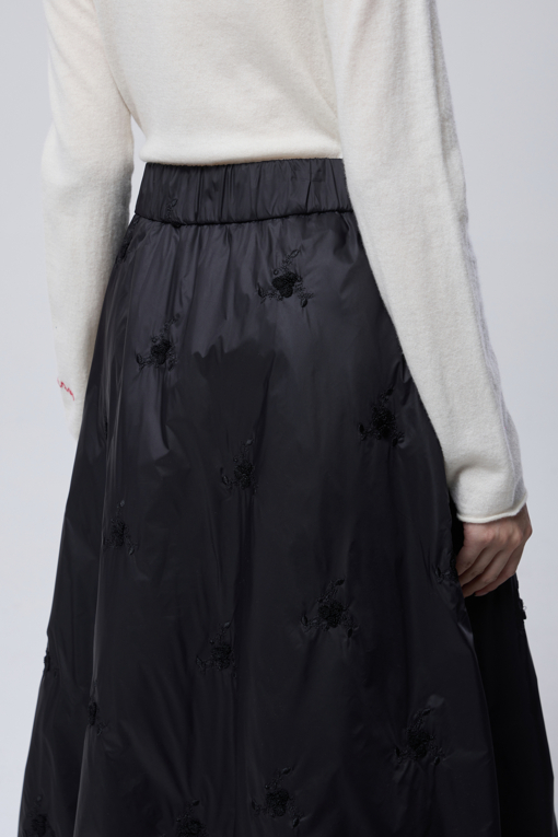 https://img.benettonmall.com/PARTS/KB/26F/BASK71661BK_MB_M4.jpg