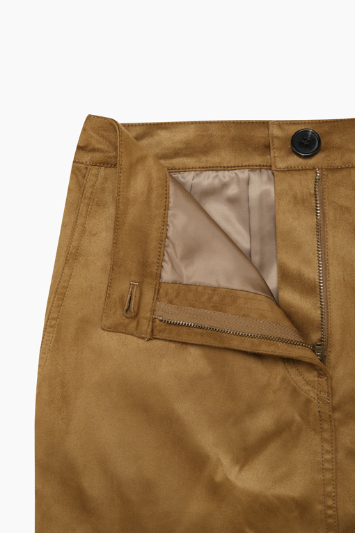 https://img.benettonmall.com/PARTS/KB/26F/BASK72661CA_MB_D5.jpg?cb=1788777022