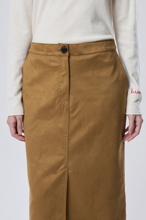 https://img.benettonmall.com/PARTS/KB/26F/BASK72661CA_MB_M2.jpg?cb=1788777022