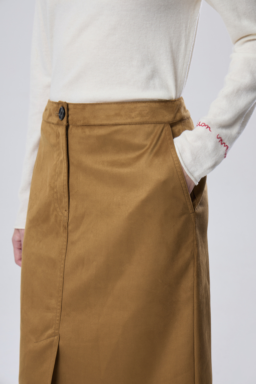 https://img.benettonmall.com/PARTS/KB/26F/BASK72661CA_MB_M3.jpg?cb=1788777022