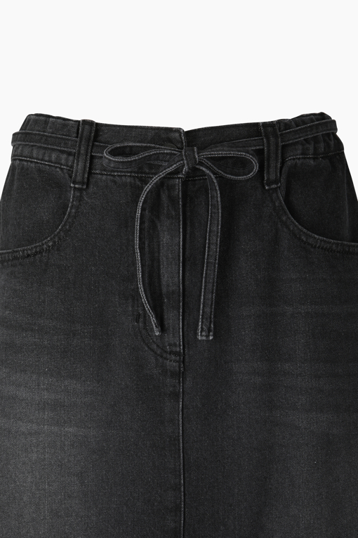 https://img.benettonmall.com/PARTS/KB/26F/BASK73661BK_MB_D2.jpg