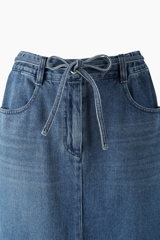 https://img.benettonmall.com/PARTS/KB/26F/BASK73661BL_MB_D2.jpg