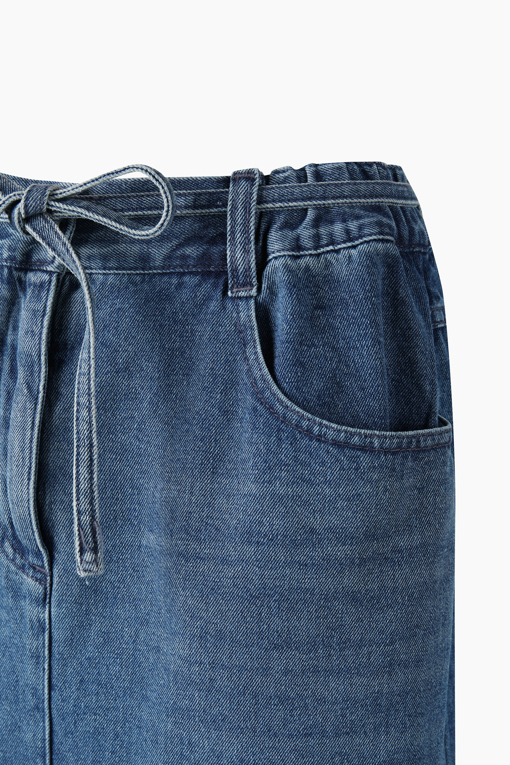 https://img.benettonmall.com/PARTS/KB/26F/BASK73661BL_MB_D3.jpg
