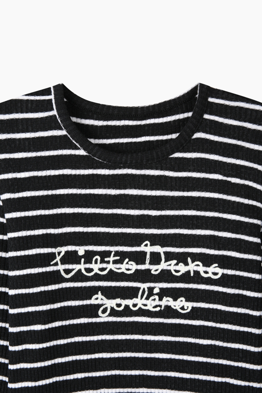 https://img.benettonmall.com/PARTS/KB/26F/BATS01641BB_MB_D2.jpg