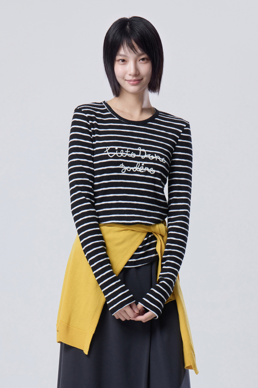 https://img.benettonmall.com/PARTS/KB/26F/BATS01641BB_MB_M0.jpg