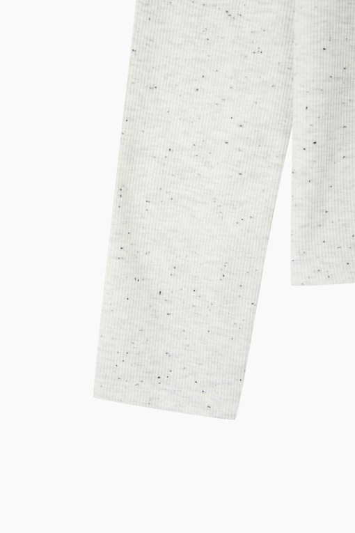 https://img.benettonmall.com/PARTS/KB/26F/BATS01641IV_MB_D3.jpg