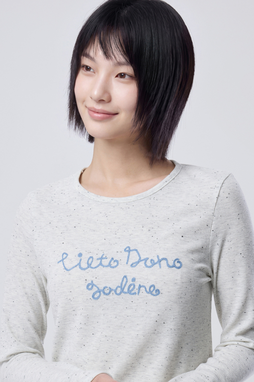 https://img.benettonmall.com/PARTS/KB/26F/BATS01641IV_MB_M2.jpg