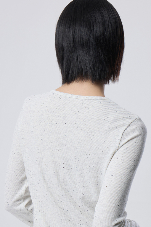 https://img.benettonmall.com/PARTS/KB/26F/BATS01641IV_MB_M3.jpg