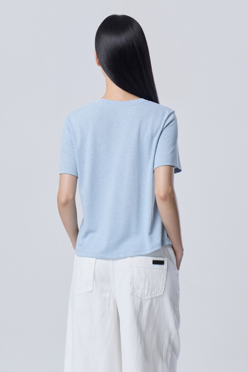 https://img.benettonmall.com/PARTS/KB/26F/BATS02641LB_MB_D1.jpg?cb=1788777022