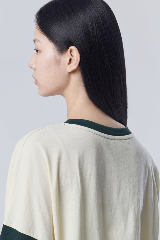https://img.benettonmall.com/PARTS/KB/26F/BATS04641IV_MB_D3.jpg?cb=1788777022