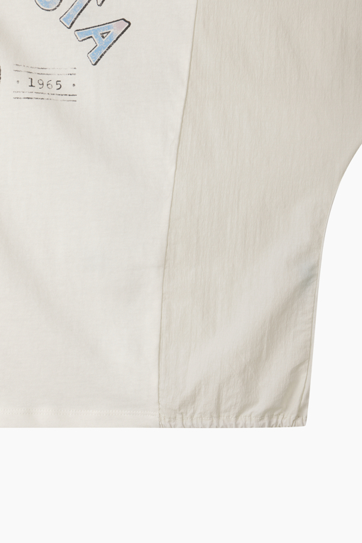 https://img.benettonmall.com/PARTS/KB/26F/BATS07641IV_MB_D14.jpg?cb=1788777022