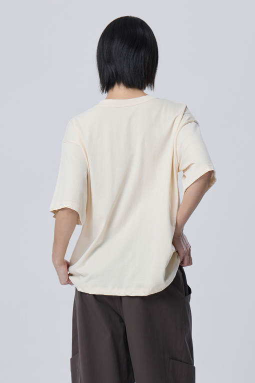 https://img.benettonmall.com/PARTS/KB/26F/BATS10641IV_MB_M1.jpg?cb=1788777022
