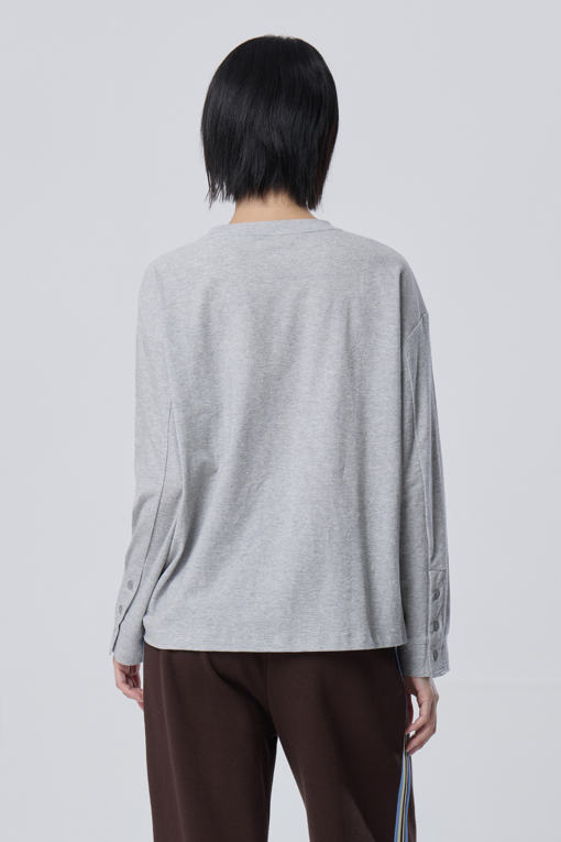 https://img.benettonmall.com/PARTS/KB/26F/BATS11641GR_MB_M1.jpg?cb=1788777022