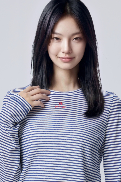 https://img.benettonmall.com/PARTS/KB/26F/BATS30641BL_MB_D2.jpg