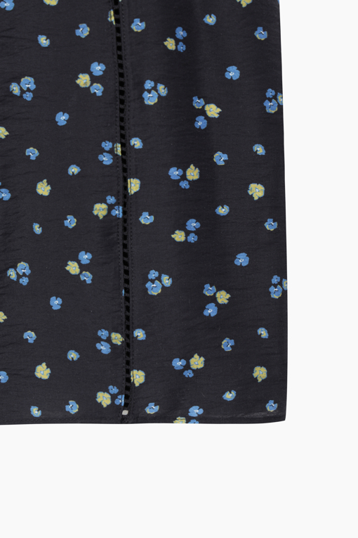 https://img.benettonmall.com/PARTS/KB/26F/BATS31641BK_MB_D14.jpg?cb=1788777022