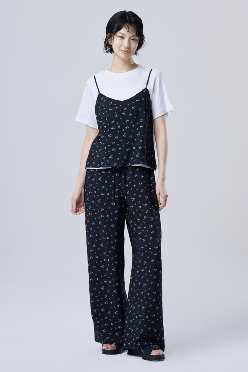 https://img.benettonmall.com/PARTS/KB/26F/BATS31641WH_MB_D5.jpg?cb=1788777022