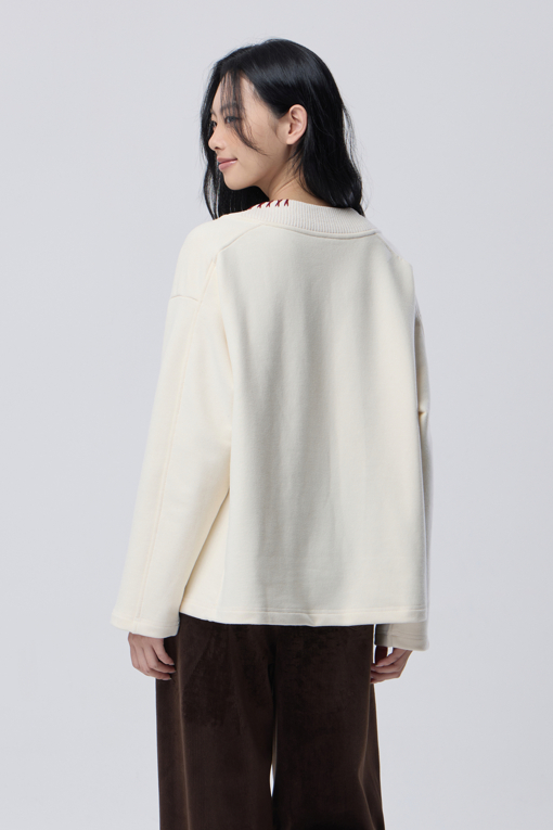 https://img.benettonmall.com/PARTS/KB/26F/BATS54661CR_MB_M1.jpg