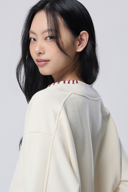 https://img.benettonmall.com/PARTS/KB/26F/BATS54661CR_MB_M3.jpg