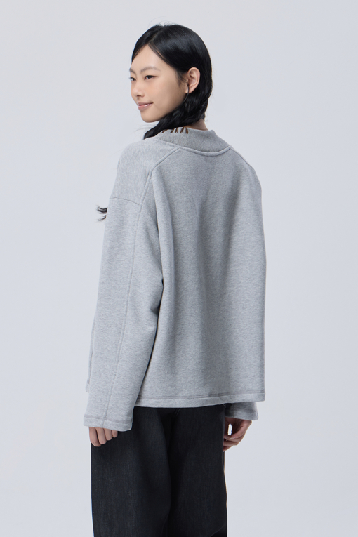 https://img.benettonmall.com/PARTS/KB/26F/BATS54661GR_MB_M1.jpg