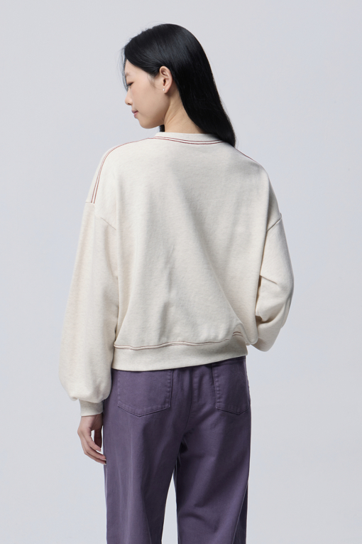 https://img.benettonmall.com/PARTS/KB/26F/BATS55661BG_MB_M1.jpg