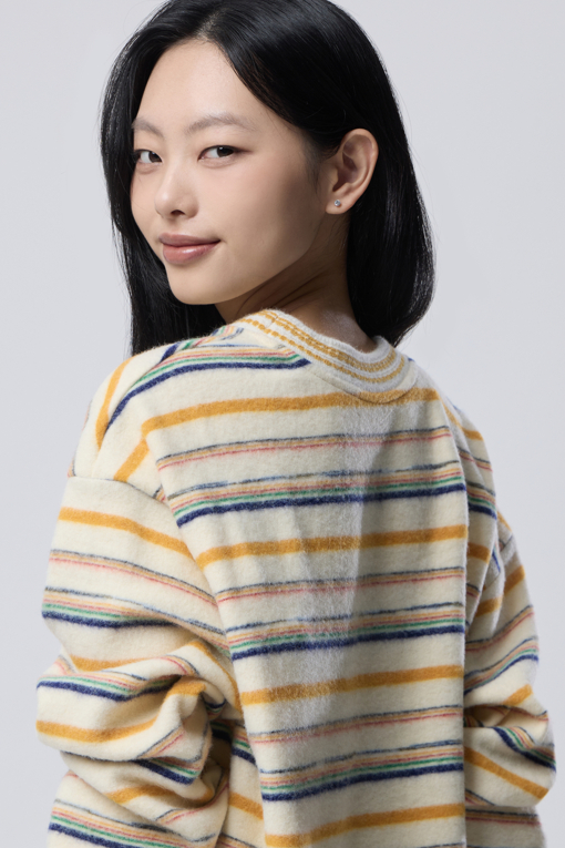 https://img.benettonmall.com/PARTS/KB/26F/BATS71661IV_MB_M3.jpg