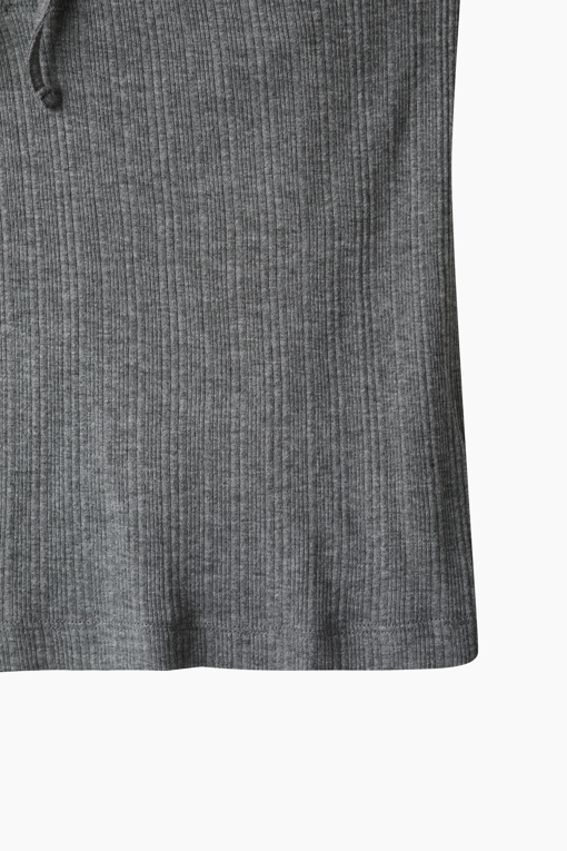 https://img.benettonmall.com/PARTS/KB/26F/BATS73661GR_MB_D4.jpg