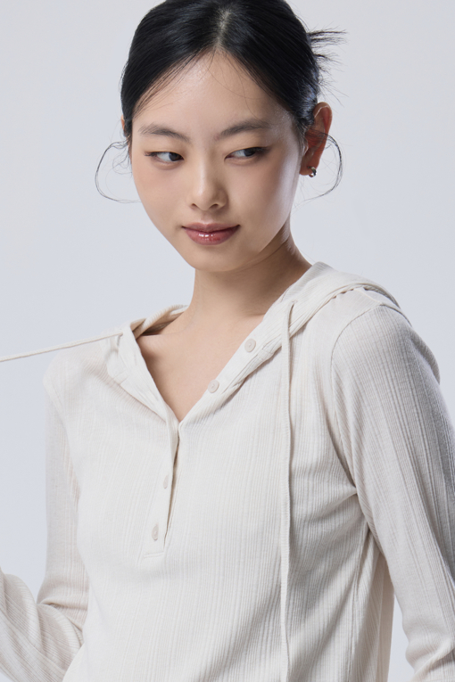 https://img.benettonmall.com/PARTS/KB/26F/BATS73661IV_MB_M2.jpg