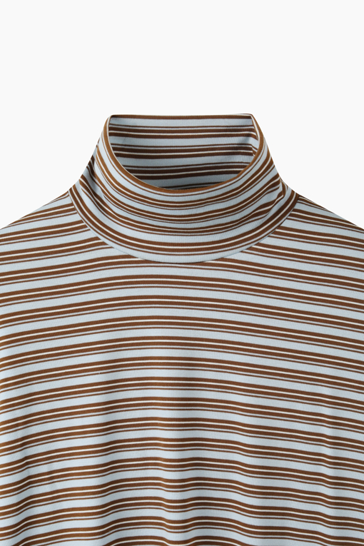 https://img.benettonmall.com/PARTS/KB/26F/BATSE2661BL_MB_D2.jpg