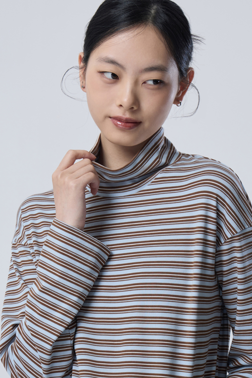 https://img.benettonmall.com/PARTS/KB/26F/BATSE2661BL_MB_M2.jpg