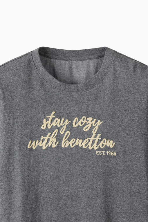 https://img.benettonmall.com/PARTS/KB/26F/BATSE5641MG_MB_D2.jpg
